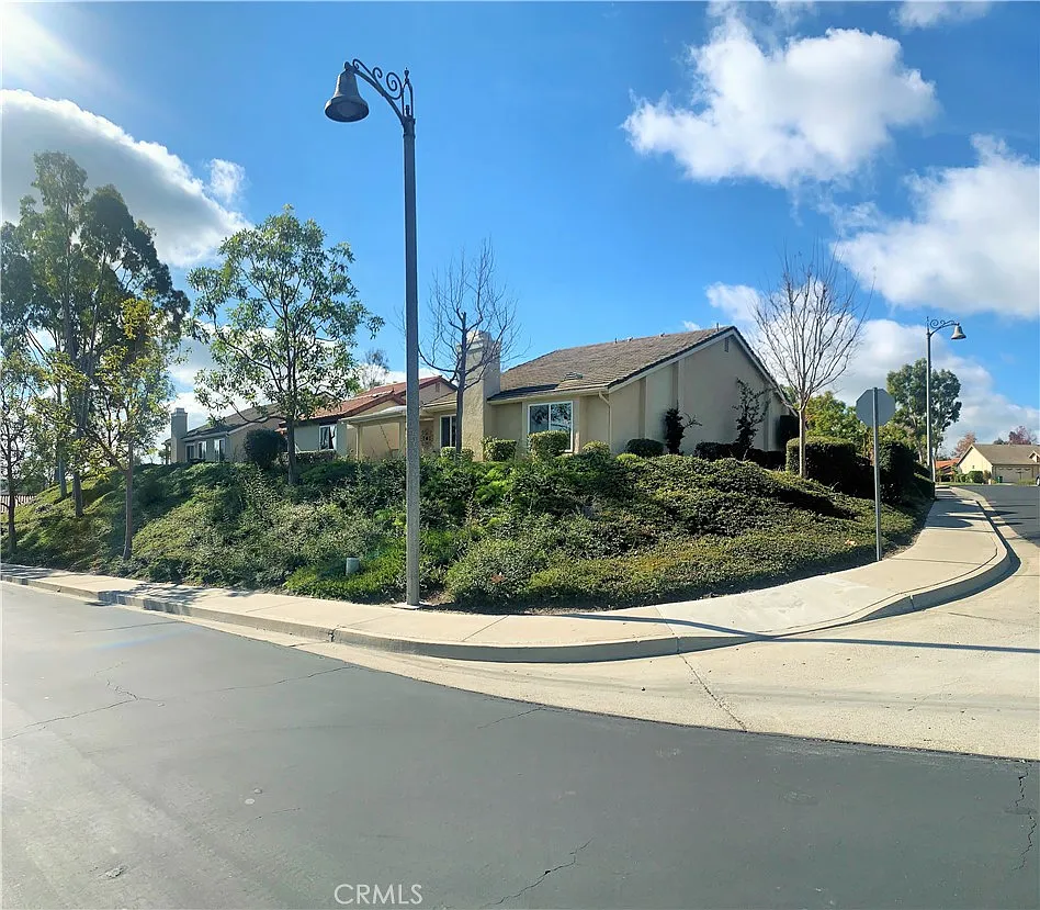 Building Photo - 28552 Pacheco