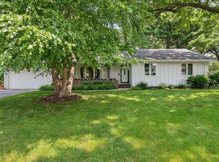 8254 Westwood Hills Curv, Saint Louis Park, MN 55426