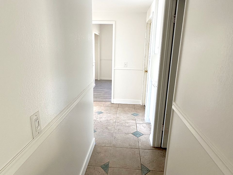 1st image of 2522 Comanche Ct