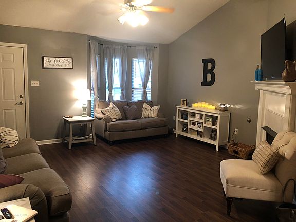 5th image of 5304 Bradley Dr