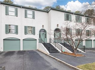 27 Mooregate Sq NW, Atlanta, GA 30327