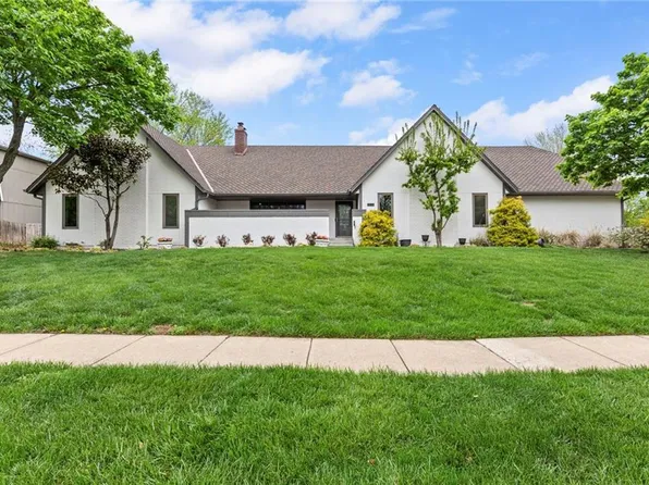 11262 Hadley St, Overland Park, KS 66210