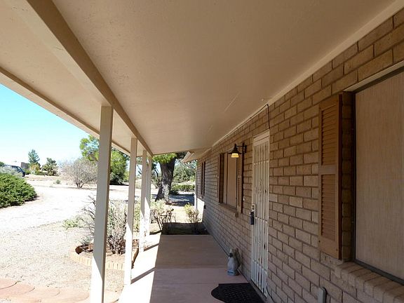 4th image of 5261 S Apache Ave