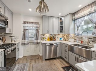 315 Winslow Rd, Oxon Hill, MD 20745