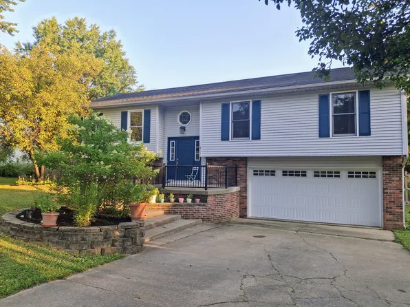 912 S Carleton Ct, Bloomington, IN 47401