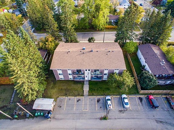 Ariel View Back