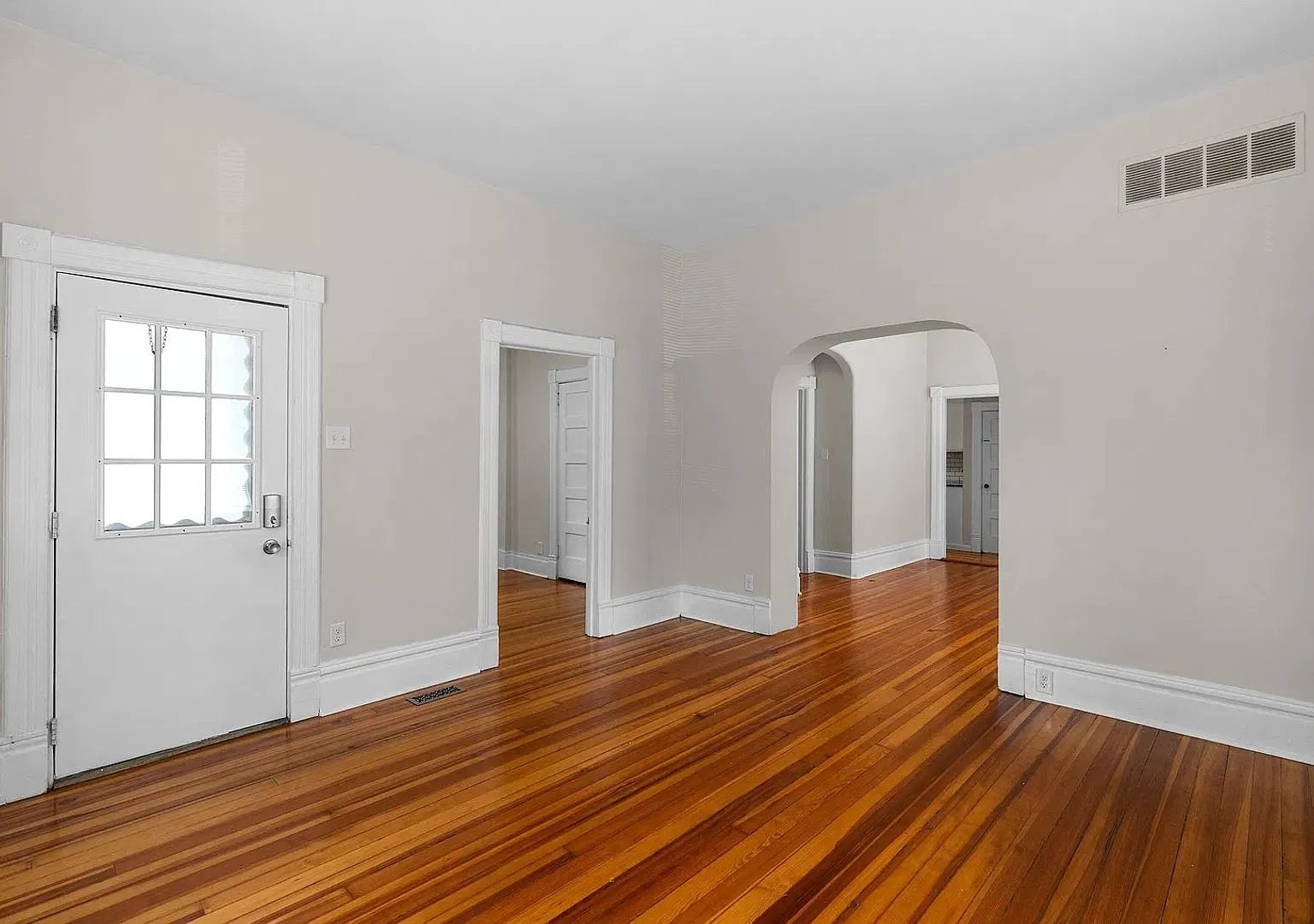 766 Harvard Ave — Photo 4