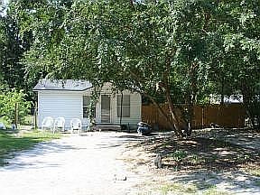 1st image of 2325 SE 9th Pl