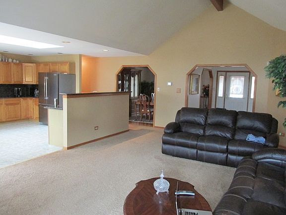 3rd image of 17532 Orland Woods Ln