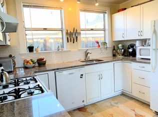 216 Florence St #B, Sunnyvale, CA 94086