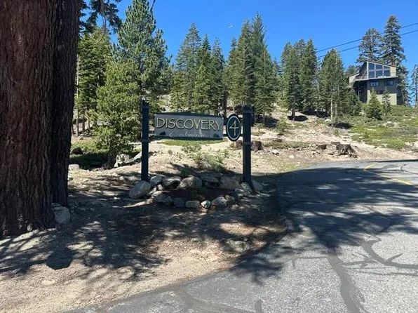 25 Lee Rd #106, Mammoth Lakes, CA 93546