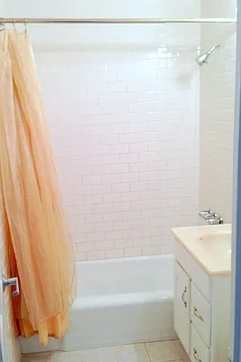 Rented by Yuan Jessica Chuang, LREB | media 14