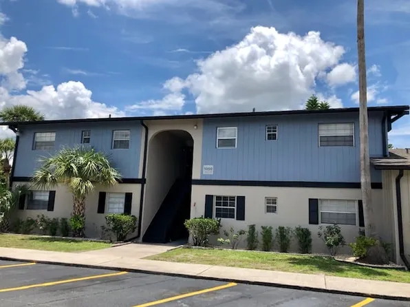 Executive House Apartments