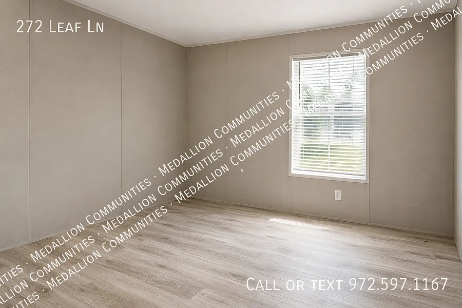 272 Leaf Ln