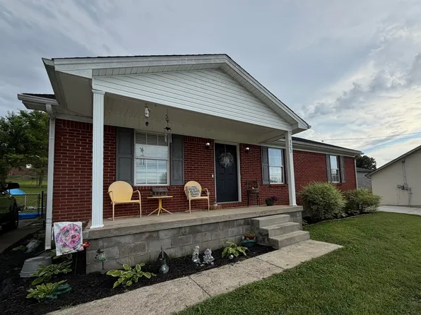 107 Watts Ct, Bardstown, KY 40004