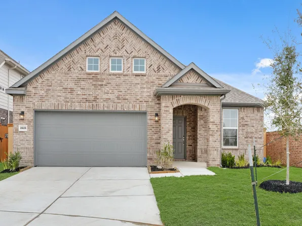2625 Village Azalea Dr, Texas City, TX 77568