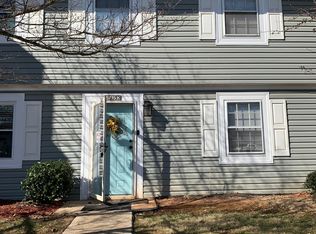 5715K Bramblegate Dr, Greensboro, NC 27409