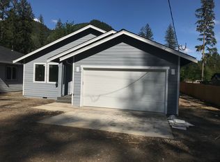 7830 Kendall Rd, Maple Falls, WA 98266