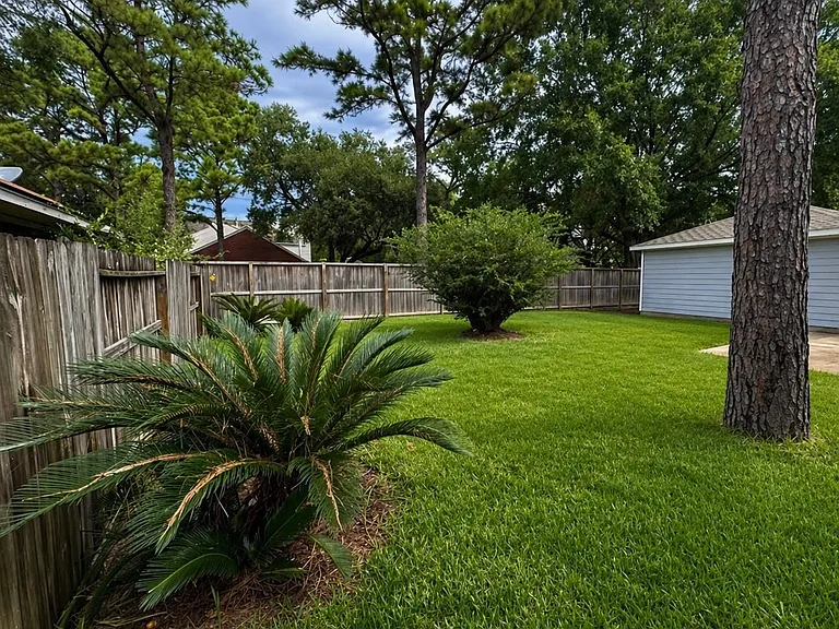 16906 Scenic Lakes Way — Photo 30