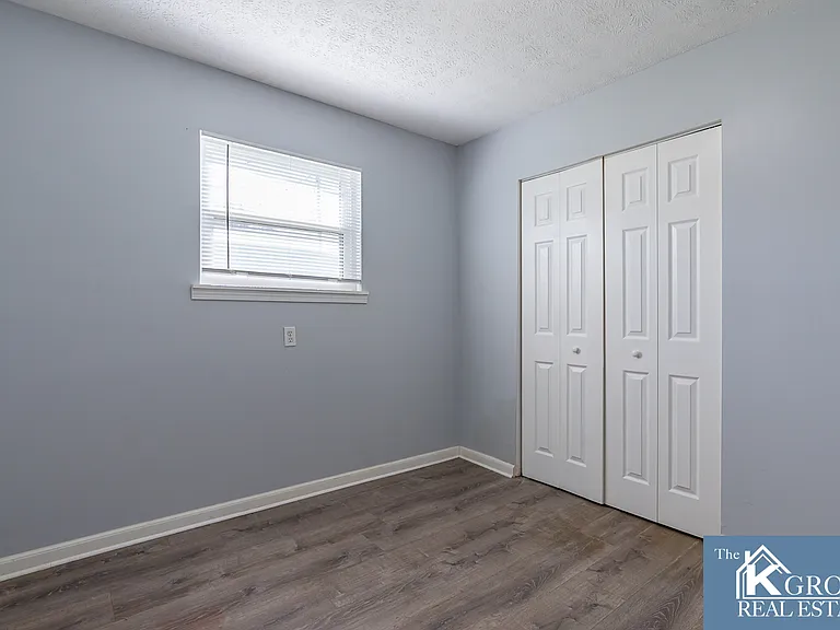 608 N Woodland Dr #3 — Photo 6