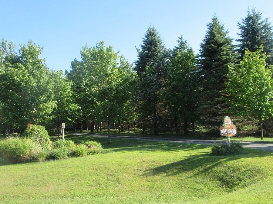 Entrance to property