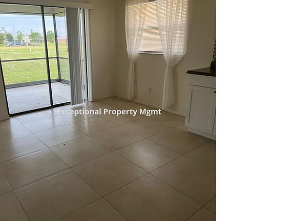 5th image of 618 SE 8th Ter APT A