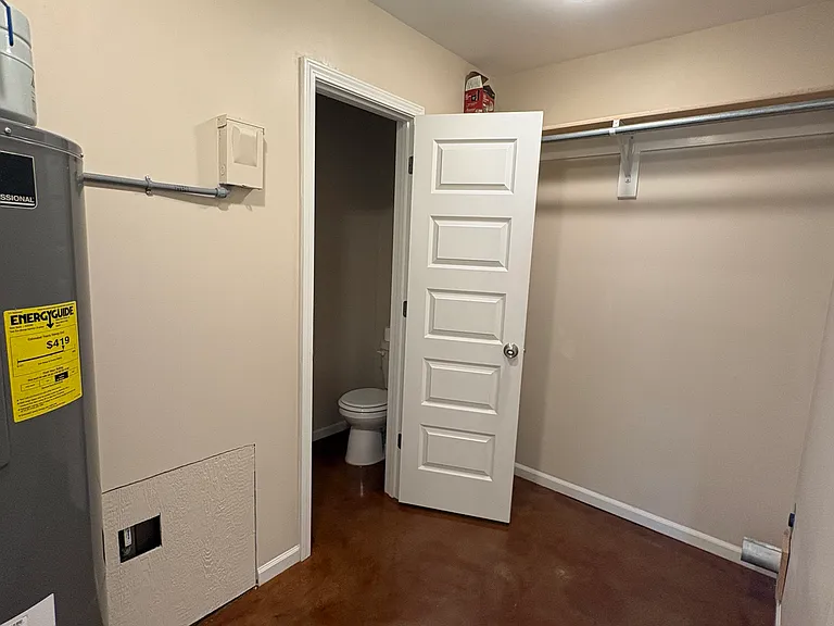 17202 Cerrito Dr — Photo 23