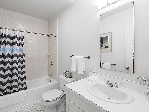 383 Commonwealth Ave. #4A Boston (Back Bay) Shared Unit Ph