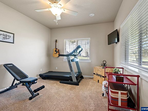 5th image of 29246 McMullen Ln