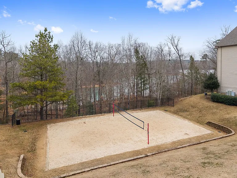 821 Harts Cove Way — Photo 32
