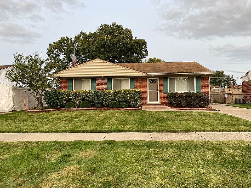 1st image of 35420 Lucinda Dr