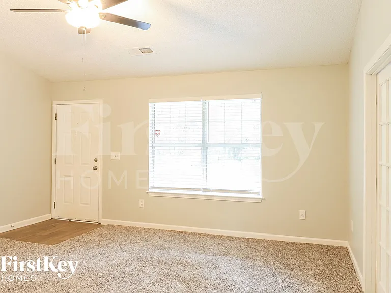 1456 Chaseway Cir — Photo 5