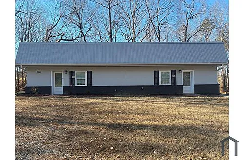 6158 Suwanee Dam Rd Photo 1