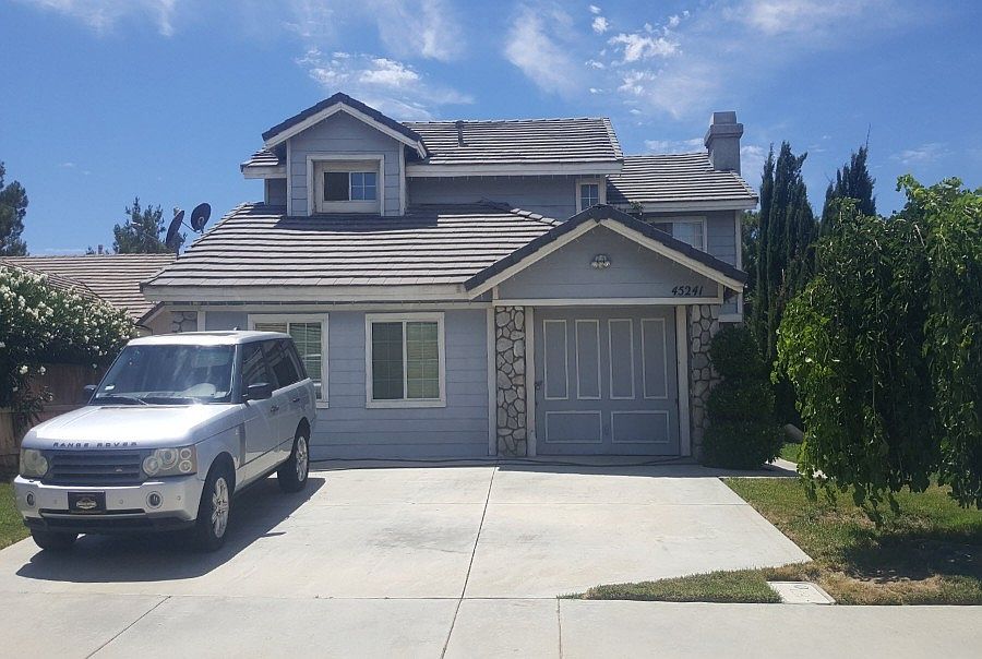 1st image of 45241 Pickford Ave