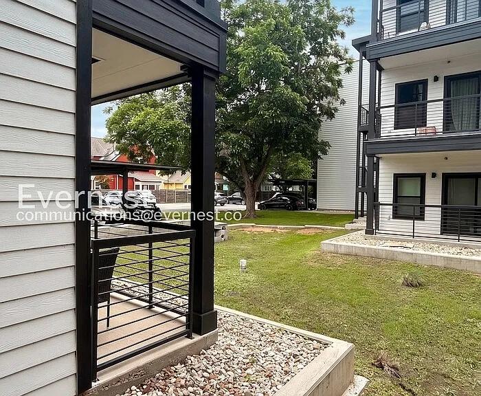 3101 Govalle Ave #110 — Photo 11