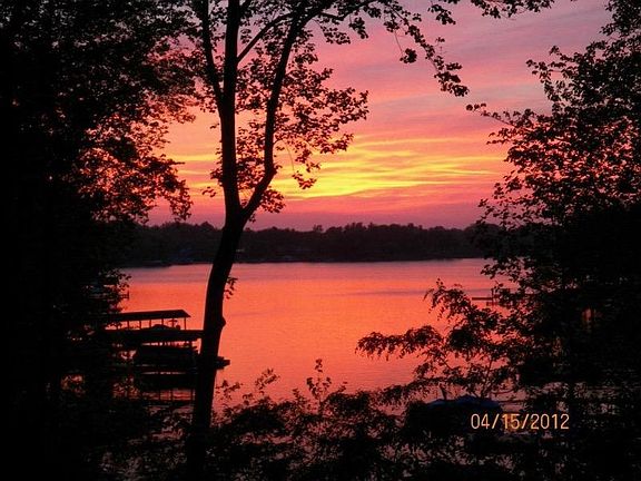 2nd image of 236 Lake Point Dr