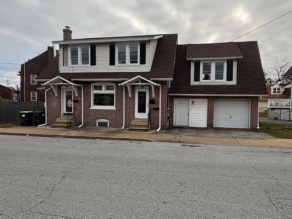 1st image of 6 1/2 Lorewood Ave Unit A