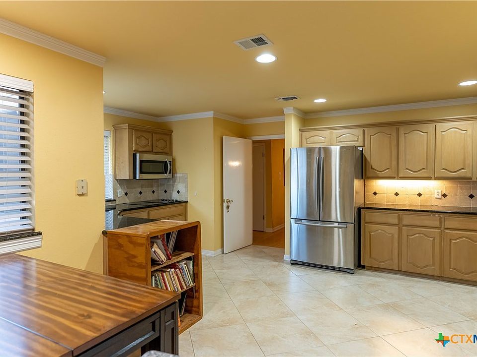 1st image of 10900 Crown Colony Dr APT C