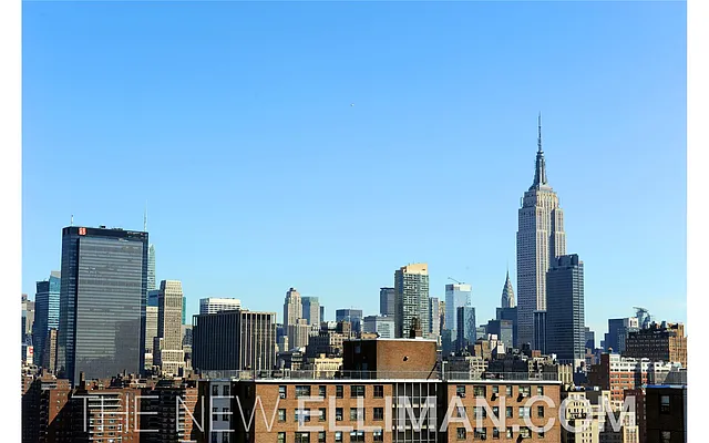 Sold by Douglas Elliman | media 29