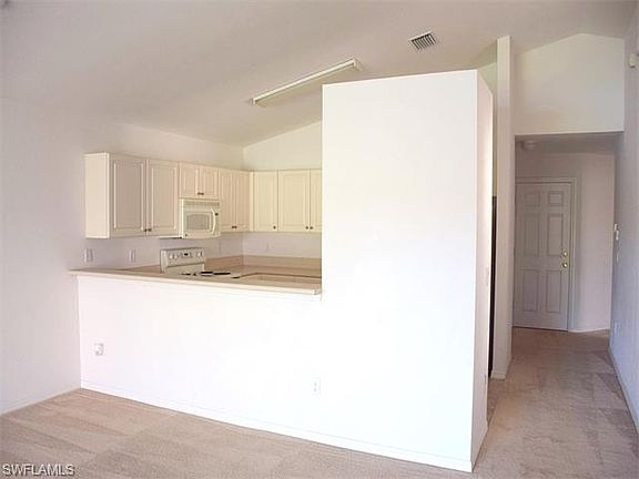 4th image of 11121 Yellow Poplar Dr