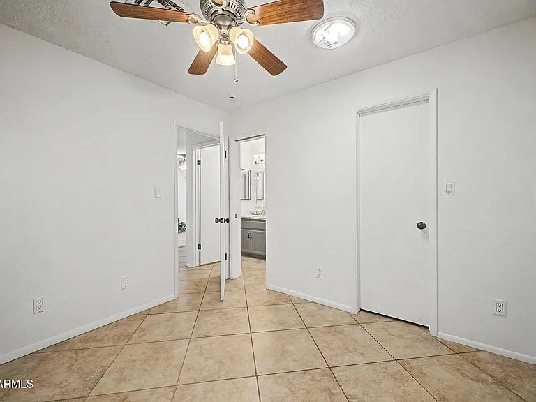 20420 N 6th Dr #1 — Photo 15