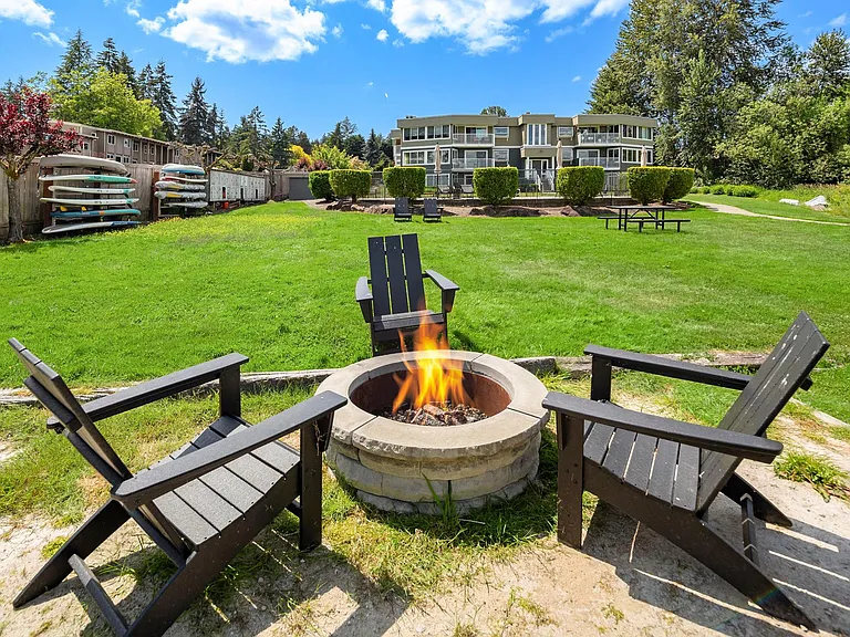 4214 W Lake Sammamish Pkwy NE #301 — Photo 7