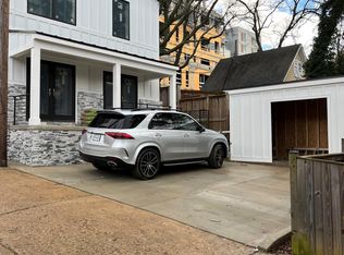 4621 42nd St NW, Washington, DC 20016