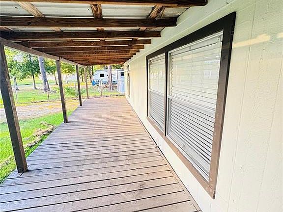 4th image of 31268 Crain Rd
