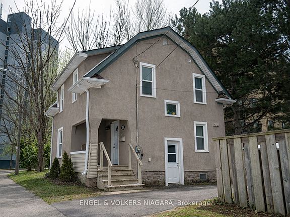 3rd image of 4752 Crawford Pl
