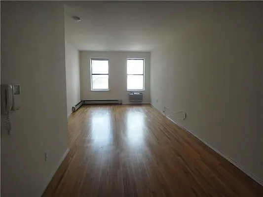 Rented by Addison Property Group | media 20