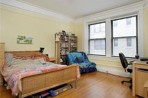 464 Commonwealth Ave Photo 1