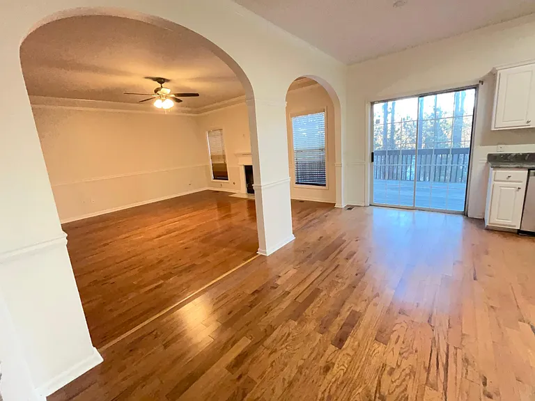 3911 McGuire Way NW — Photo 40