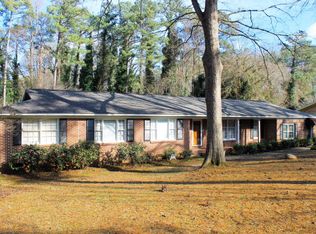 118 Highland Dr, Greenwood, SC 29649