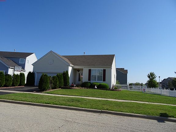 3rd image of 1961 Sebastian Dr